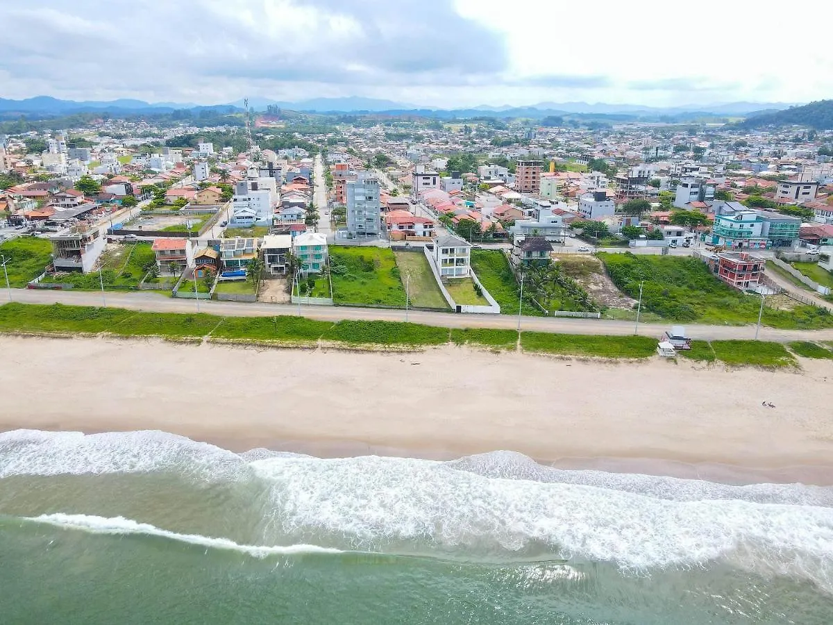 Otima Casa Apenas 50Metros Da Praia - Em Balneario Picarras Itajubá ブラジル